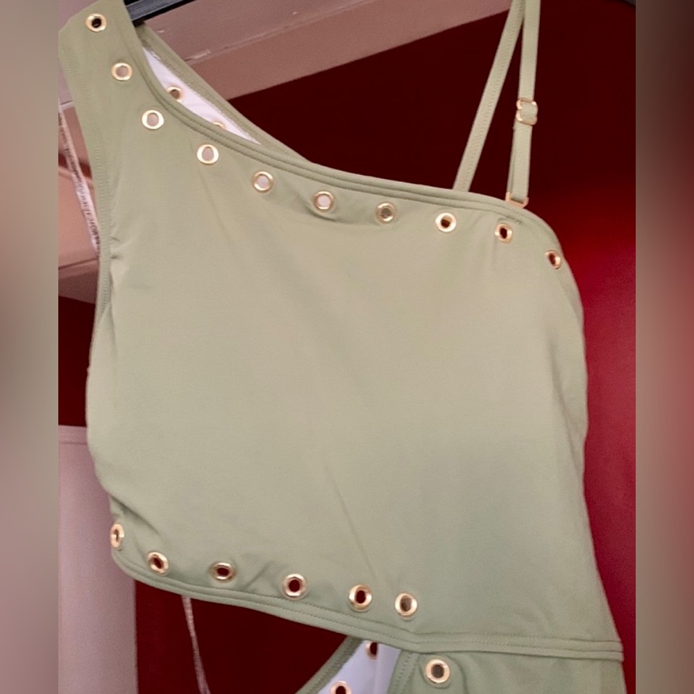 Michael Kors One Shoulder Cutout One Piece Swimsuit size 6 - Picture 2 of 4